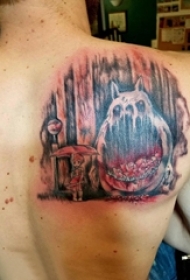 男生背部彩绘水彩素描创意恐怖幽灵纹身图片