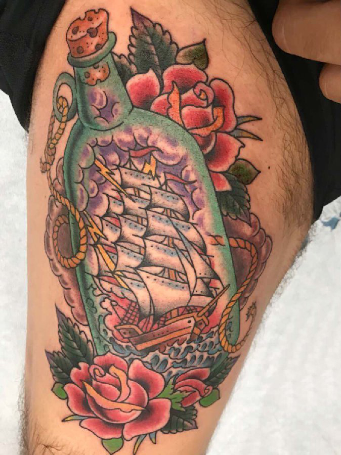 点击大图看下一张：帆船纹身图片 男生手臂上帆船纹身霸气图片
