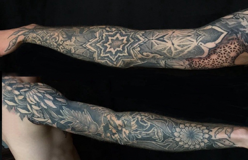 点击大图看下一张：梵花纹身 男生手臂上梵花纹身欧美花臂纹身图片