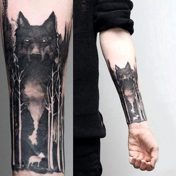点击大图看下一张：狼纹身 男生手臂上狼纹身素描图片
