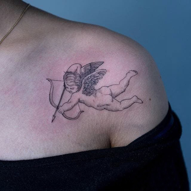 点击大图看下一张：天使纹身 女生肩膀上天使纹身唯美图片