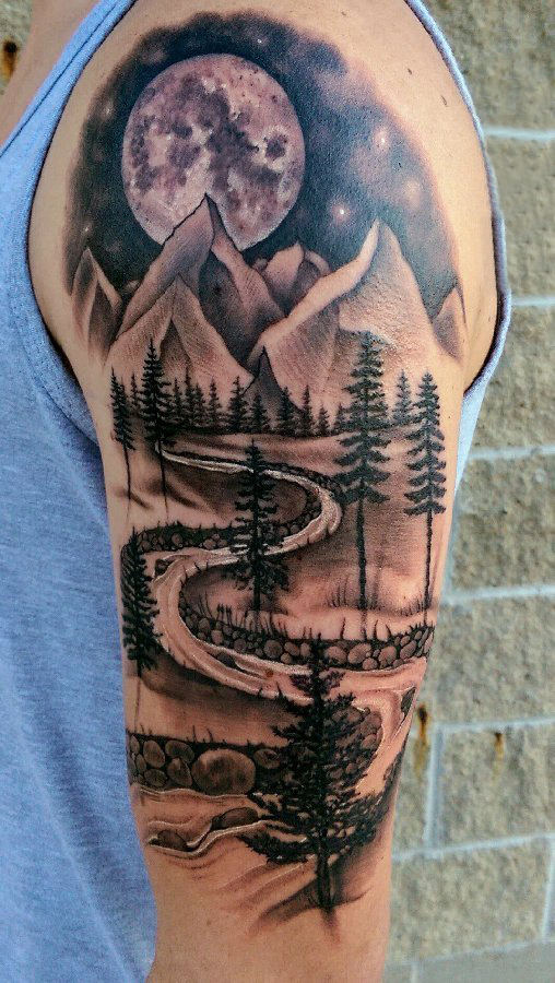 点击大图看下一张：手臂山水纹身 男生手臂上山水纹身图片