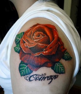 点击大图看下一张：艺术玫瑰手臂纹身