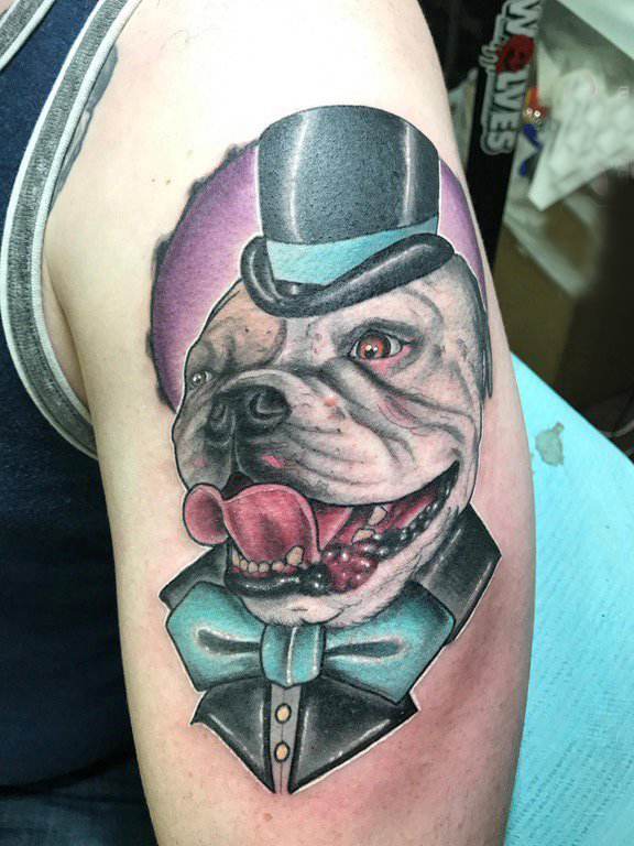 点击大图看下一张：小狗纹身图片 女生手臂上小狗纹身动物图片