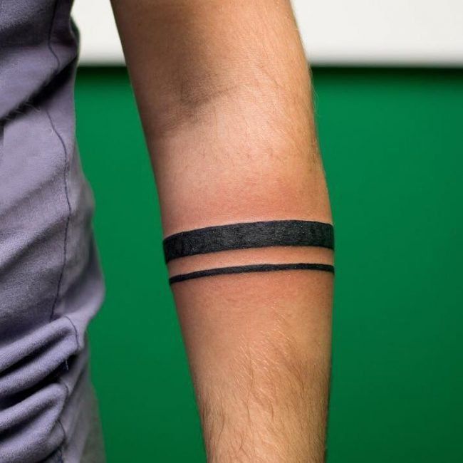点击大图看下一张：臂环纹身图案 多款简单线条纹身黑色臂环纹身图案