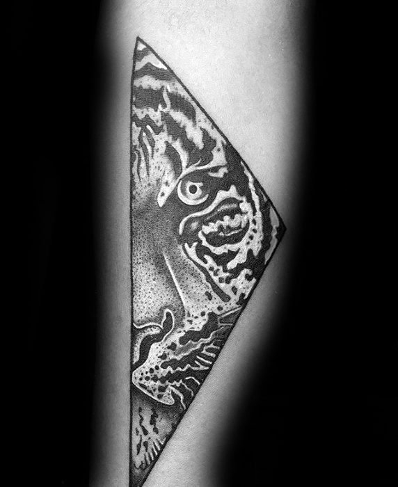 点击大图看下一张：老虎图腾纹身 多款黑灰纹身点刺技巧老虎图腾纹身图案