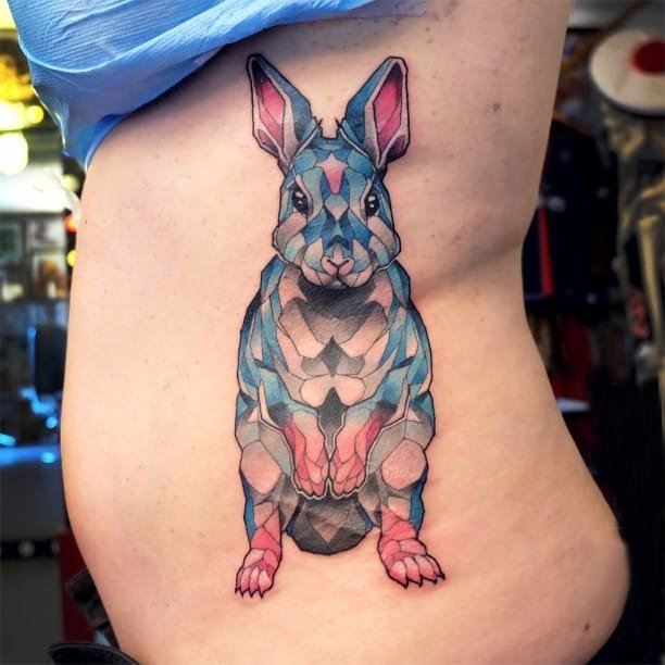 点击大图看下一张：百乐动物纹身 多款彩色渐变纹身素描百乐动物纹身图案