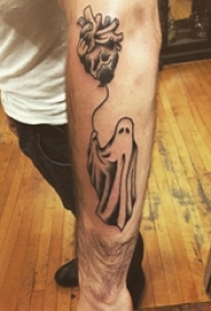 手臂纹身素材 男生手臂上心脏和幽灵纹身图片