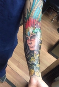 印第安人纹身 男生手臂上印第安人纹身经典图案