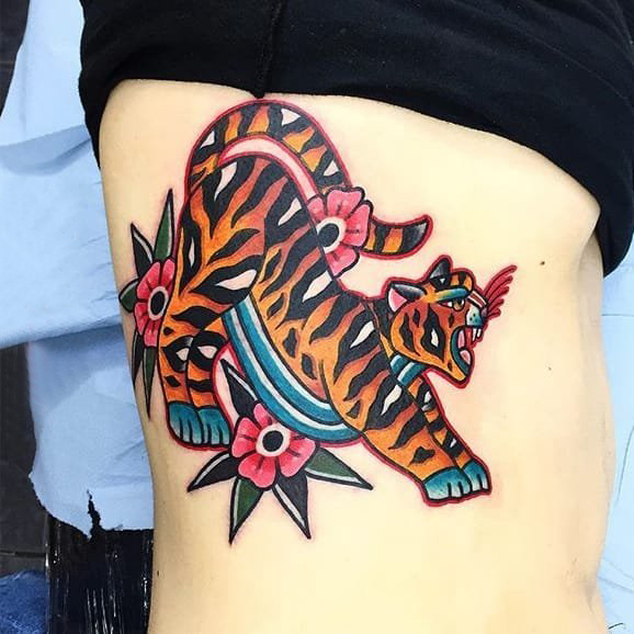 点击大图看下一张：百乐动物纹身 多款简单线条纹身彩色几何动物纹身图案