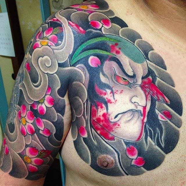 点击大图看下一张：日本传统纹身图案 多款简单线条纹身彩色日本传统纹身图案