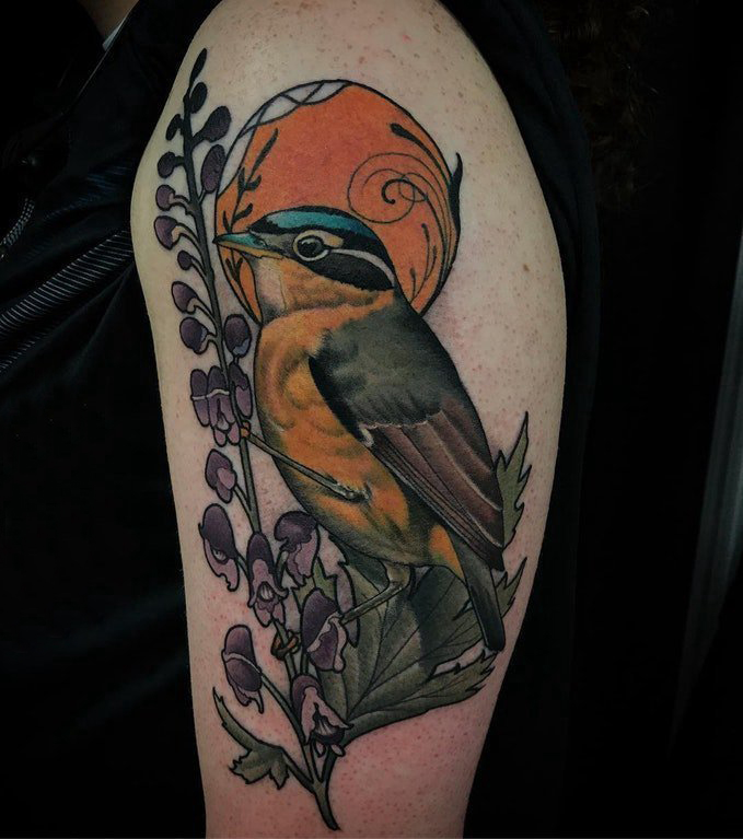 点击大图看下一张：鸟纹身 男生手臂上鸟纹身百乐动物纹身图片