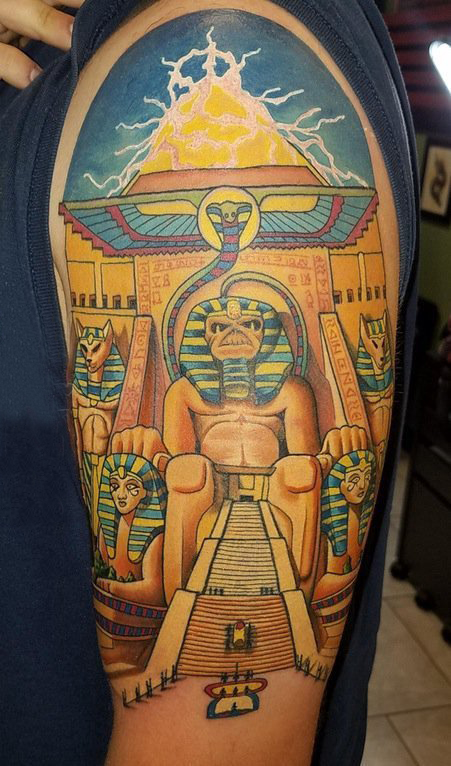 点击大图看下一张：古埃及纹身 男生手臂上古埃及纹身图片