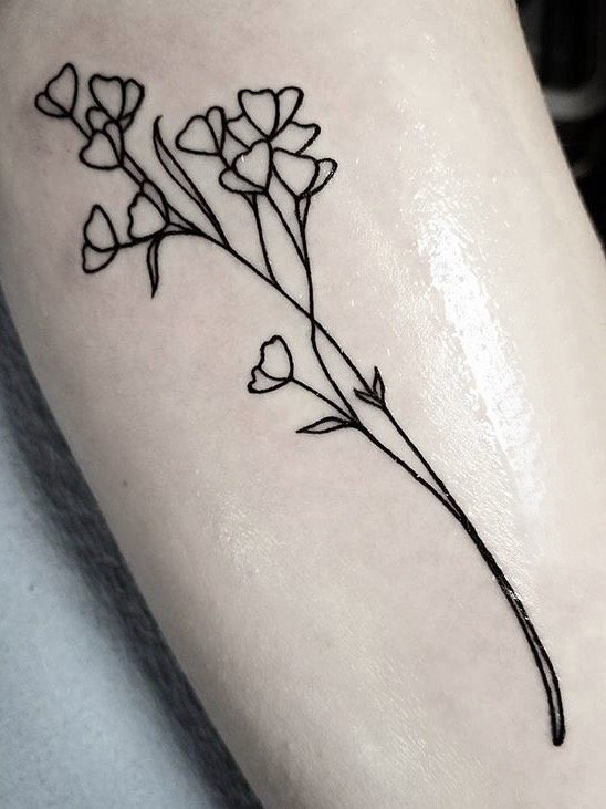 点击大图看下一张：文艺花朵纹身 女生手臂上极简线条纹身花朵纹身图片