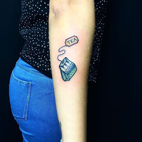 点击大图看下一张：彩绘纹身 多款彩色纹身卡通简单线条纹身图案