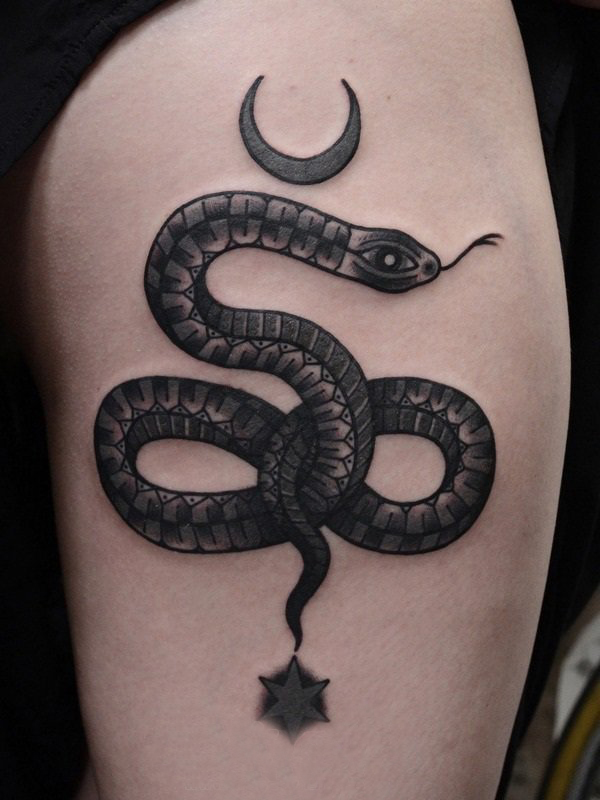 点击大图看下一张：纹身蛇魔 多款简单线条纹身黑色蛇纹身图案