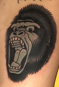 百乐动物纹身 男生大腿上黑色的猩猩纹身图片