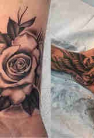 手臂纹身素材 男生手腕上鸟和玫瑰纹身图片