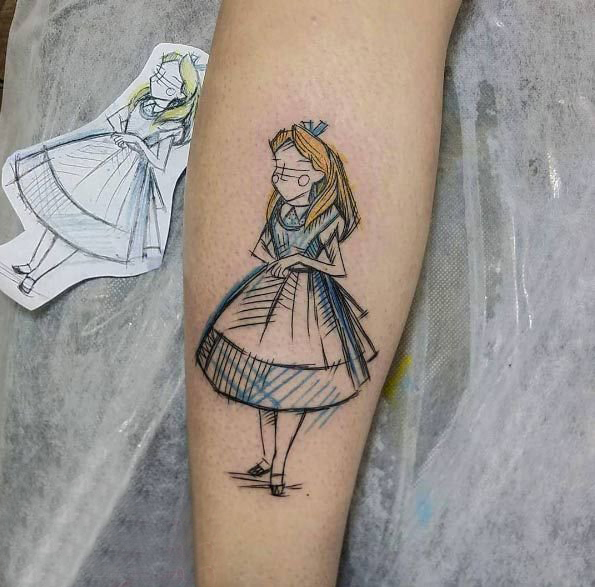 点击大图看下一张：纹身卡通 女生手臂上彩色的卡通人物纹身图片