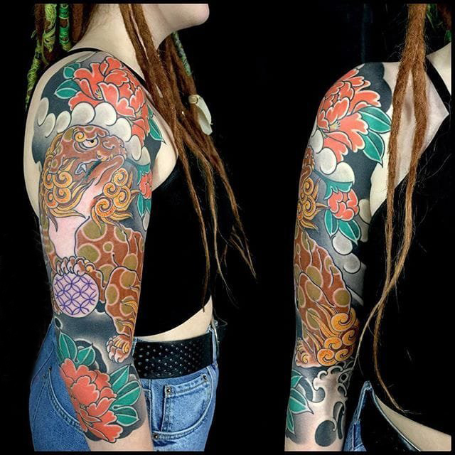点击大图看下一张：日本纹身 多款简单线条纹身彩色日本传统纹身图案