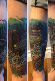 汽车纹身 男生小腿上彩色的汽车纹身图片