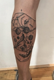 欧美小腿纹身 男生小腿上山脉和星球纹身图片