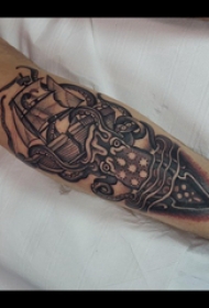 帆船纹身图案 男生手臂上帆船纹身图案
