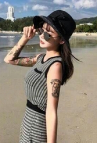 纹身图案女生手臂  变形计韩安冉手臂上的彩绘纹身图片