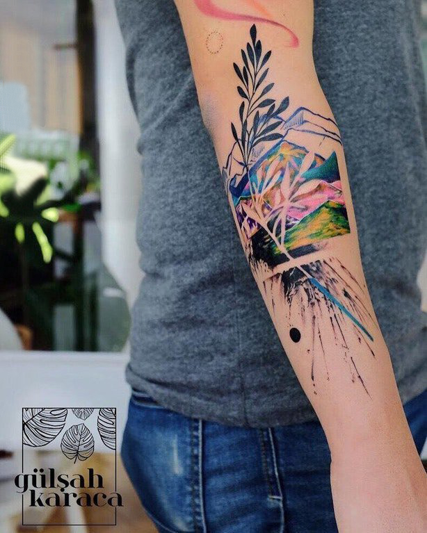 点击大图看下一张：风景纹身 女生手臂上植物和风景纹身图片