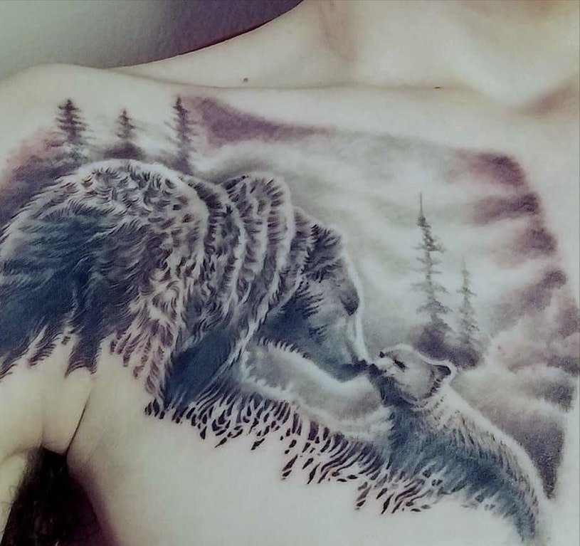 点击大图看下一张：熊纹身  女生胸部熊和风景纹身图片