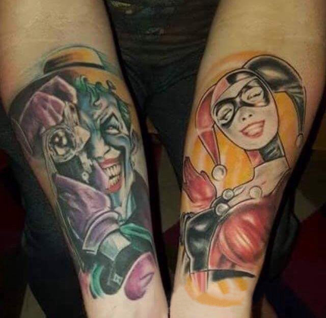 点击大图看下一张：小丑纹身  女生小臂上彩绘的小丑纹身图片