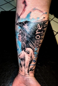 水彩纹身图片女  男生小臂上水彩的人物纹身图片