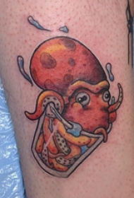 章鱼纹身图案 男生小腿上杯子和章鱼纹身图片