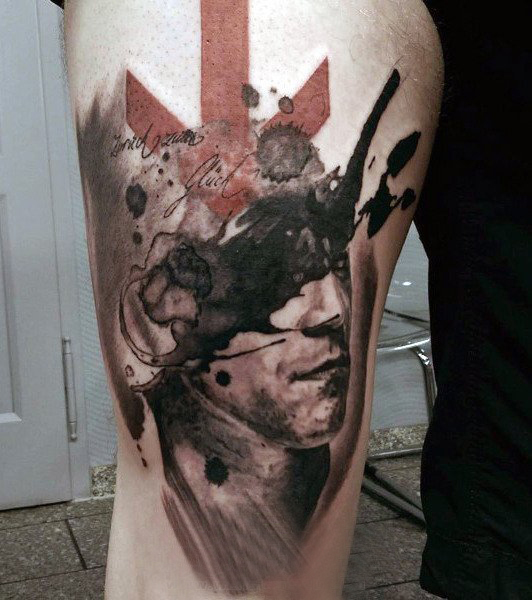 点击大图看下一张：大腿纹身男 男生大腿上创意的人物纹身图片