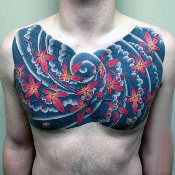 点击大图看下一张：枫叶纹身图  创意多彩的枫叶纹身图案