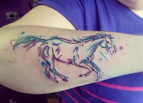 点击大图看下一张：纹身 马  设计感十足的马纹身图案