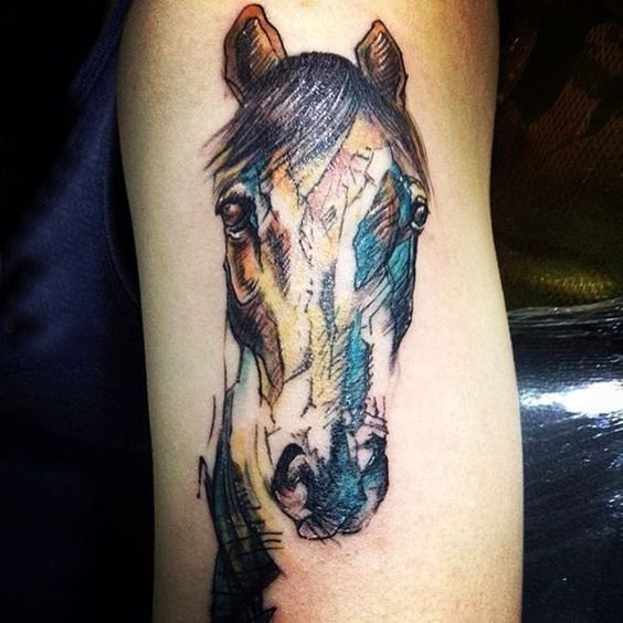 点击大图看下一张：纹身 马  设计感十足的马纹身图案