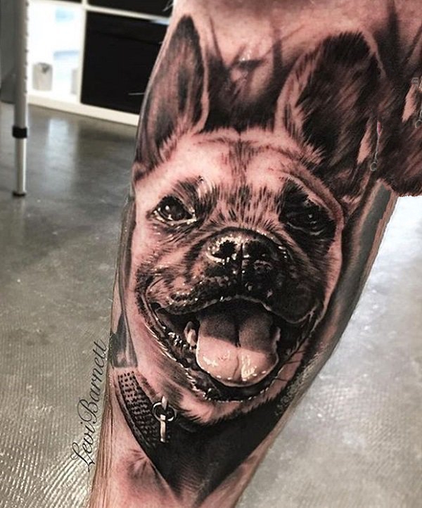 点击大图看下一张：乖巧可爱的宠物狗纹身图案