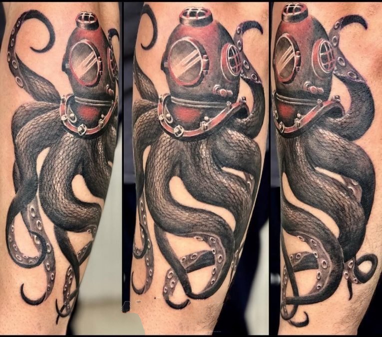 点击大图看下一张：章鱼纹身图案   多款身姿柔软的章鱼纹身图案