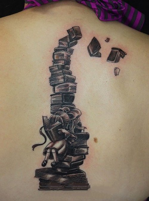 点击大图看下一张：纹身书籍  黑灰与几何交汇的书籍纹身图片