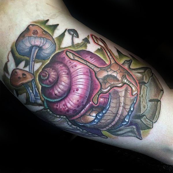 点击大图看下一张：蜗牛纹身图案   趣味十足的蜗牛纹身图案