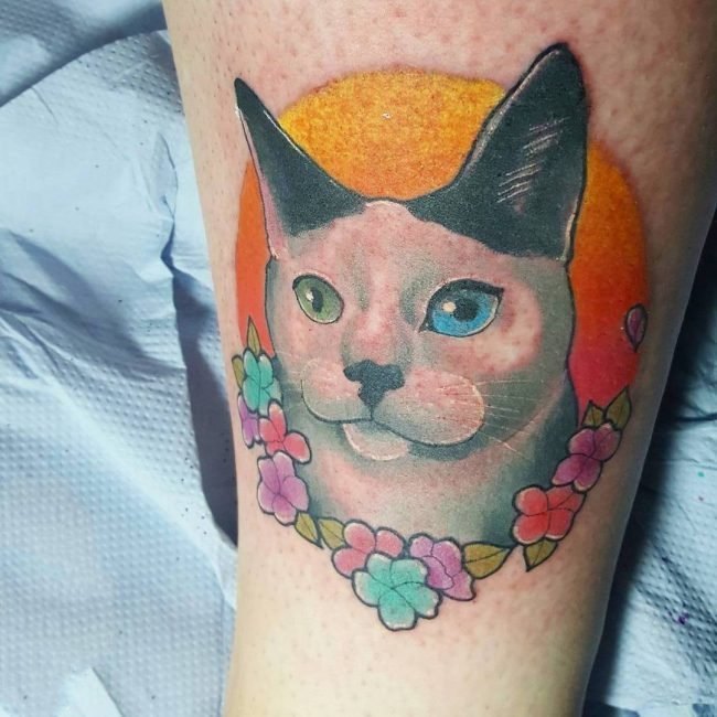 点击大图看下一张：小清新猫咪纹身 俏皮可爱的小猫咪纹身图案