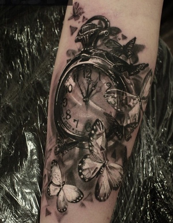 点击大图看下一张：时钟纹身   时尚而又别致的时钟纹身图案