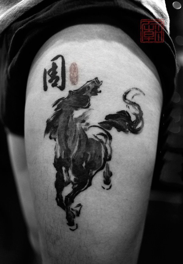 点击大图看下一张：马 纹身   飞奔疾驰的骏马纹身图案