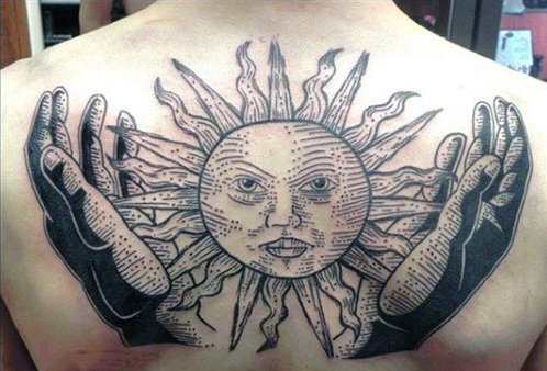 点击大图看下一张：纹身太阳图案  光芒万丈的太阳纹身图案