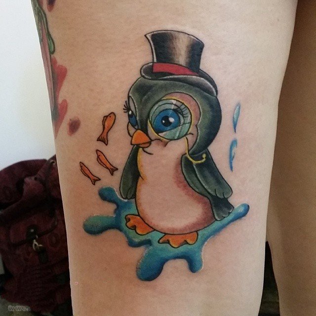 点击大图看下一张：企鹅纹身图   呆萌的企鹅纹身图案
