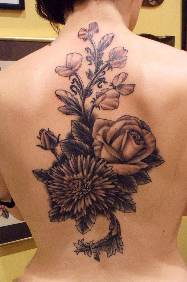 点击大图看下一张：纹身菊花图案    肆意绽放的菊花纹身图案