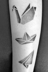 几何元素纹身  折纸风格的几何元素纹身图案