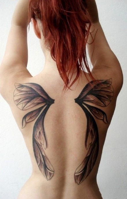 点击大图看下一张：14张欧美翅膀纹身图案作品欣赏