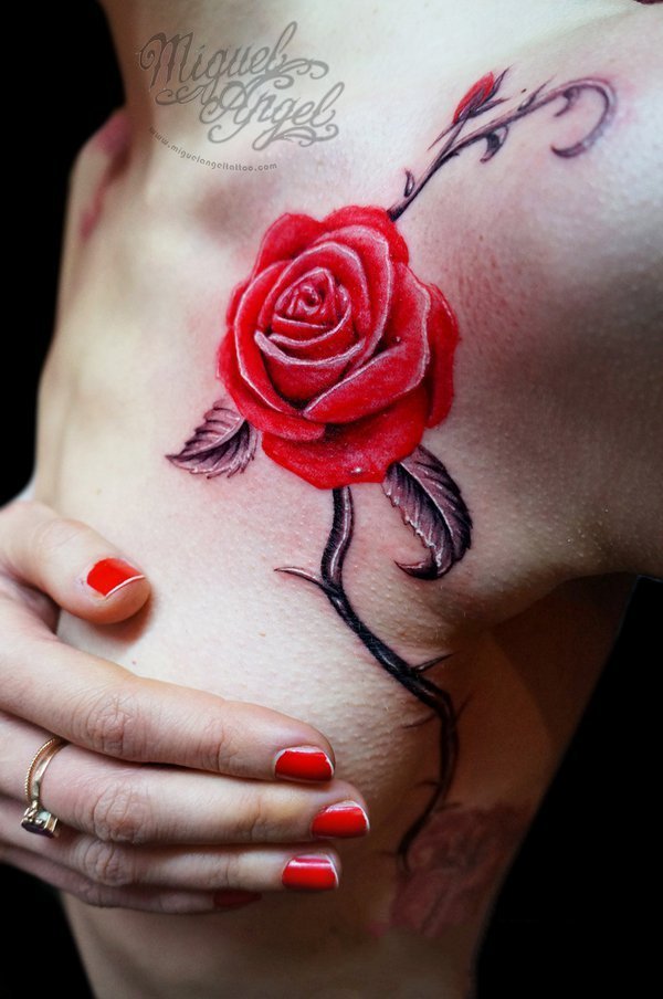 点击大图看下一张：纹身玫瑰花  芳香四溢的玫瑰花纹身图案